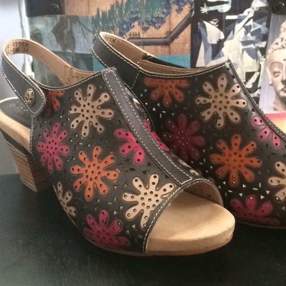 Spring Step L’Artiste Floral Leather Heels